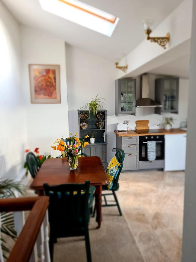Lynam Cottage Ashford ภายนอก รูปภาพ